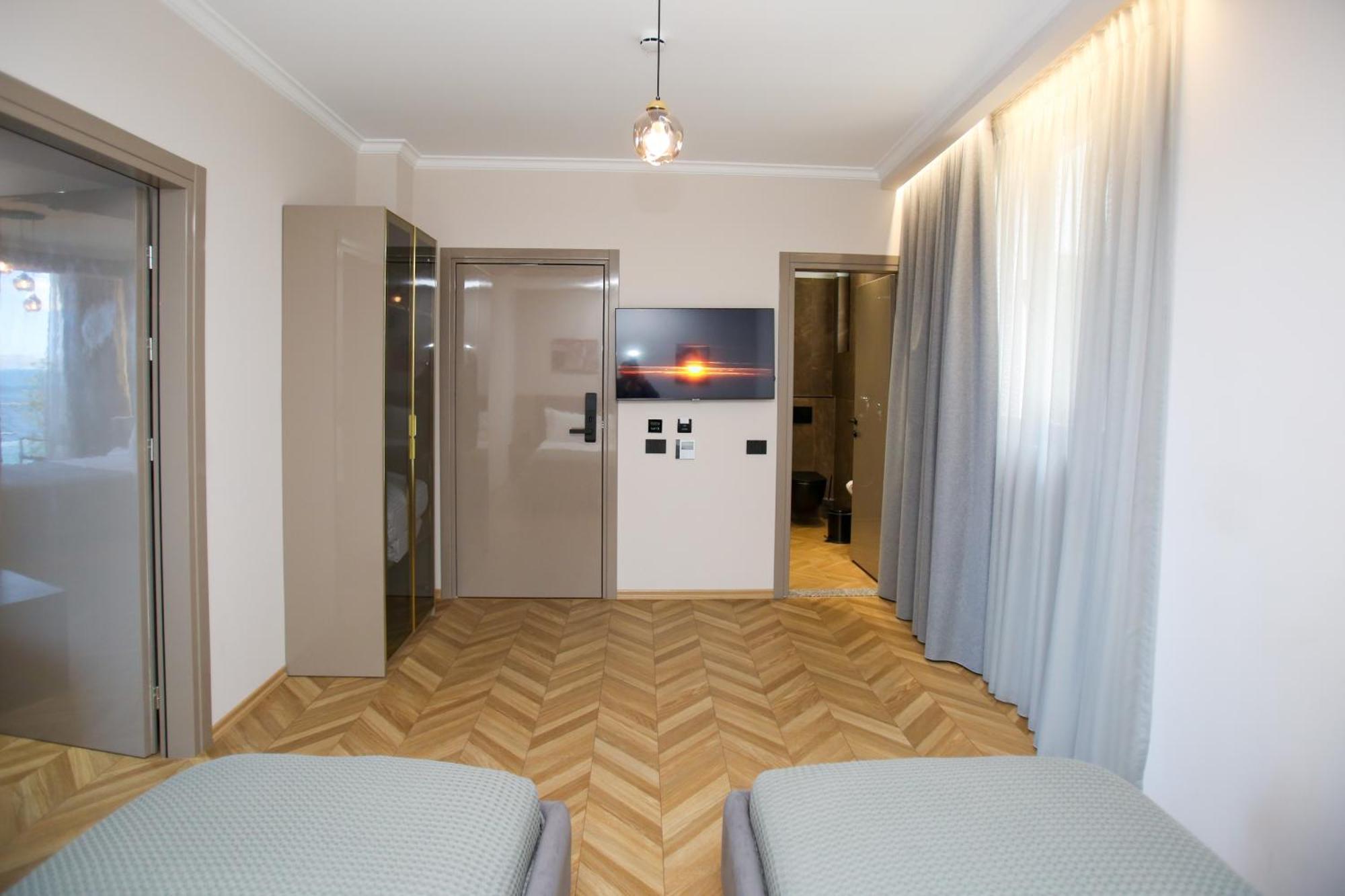 Belvedere Hotel & Spa Vlorë 外观 照片