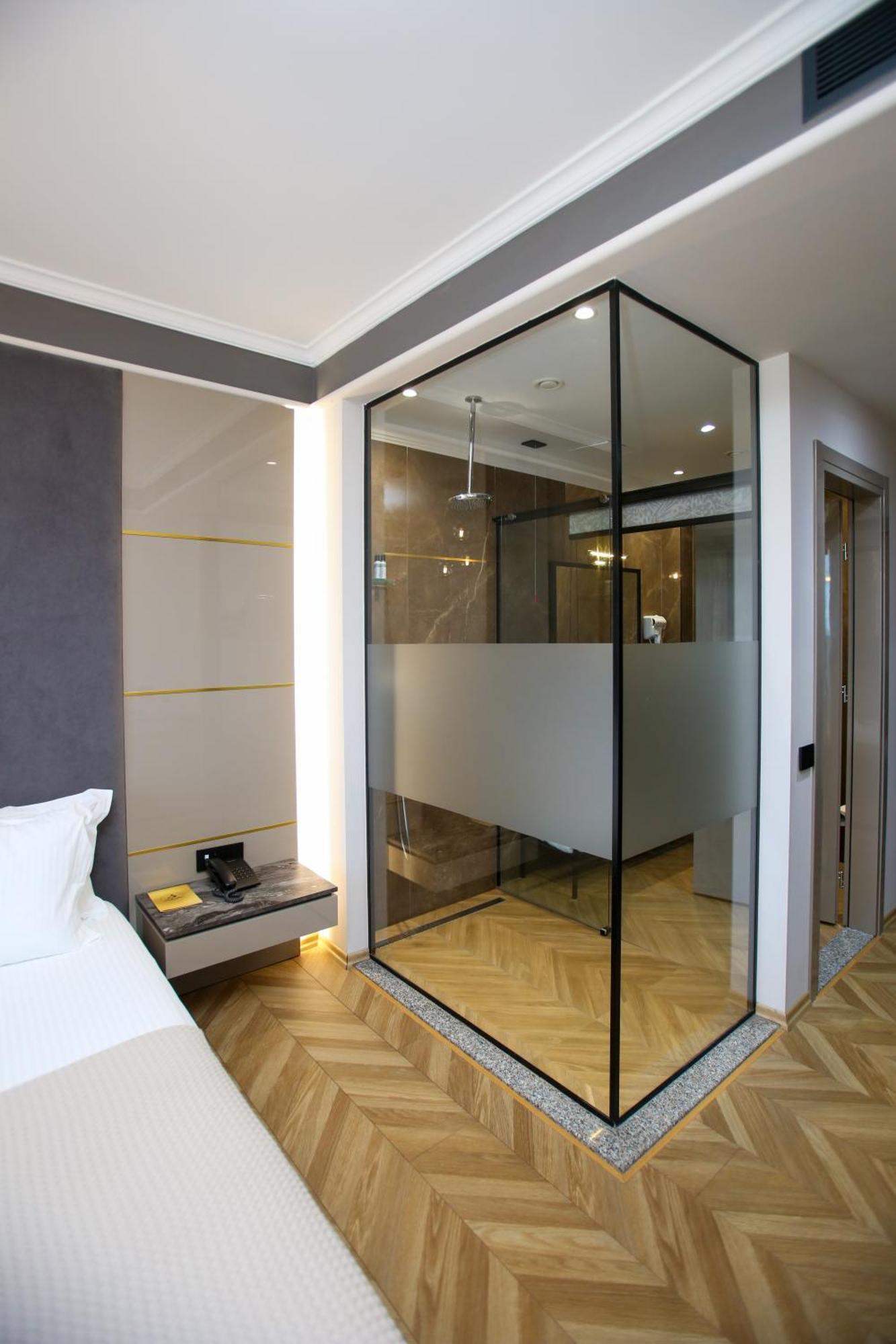 Belvedere Hotel & Spa Vlorë 外观 照片