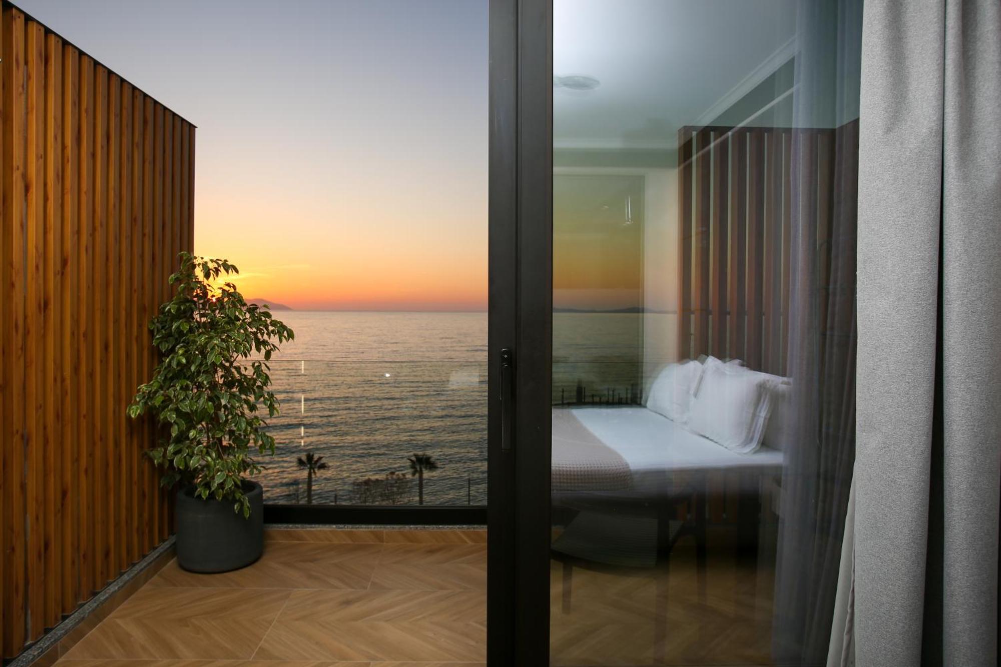 Belvedere Hotel & Spa Vlorë 外观 照片