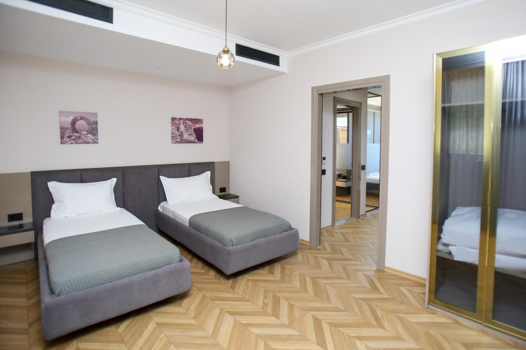 Belvedere Hotel & Spa Vlorë 外观 照片